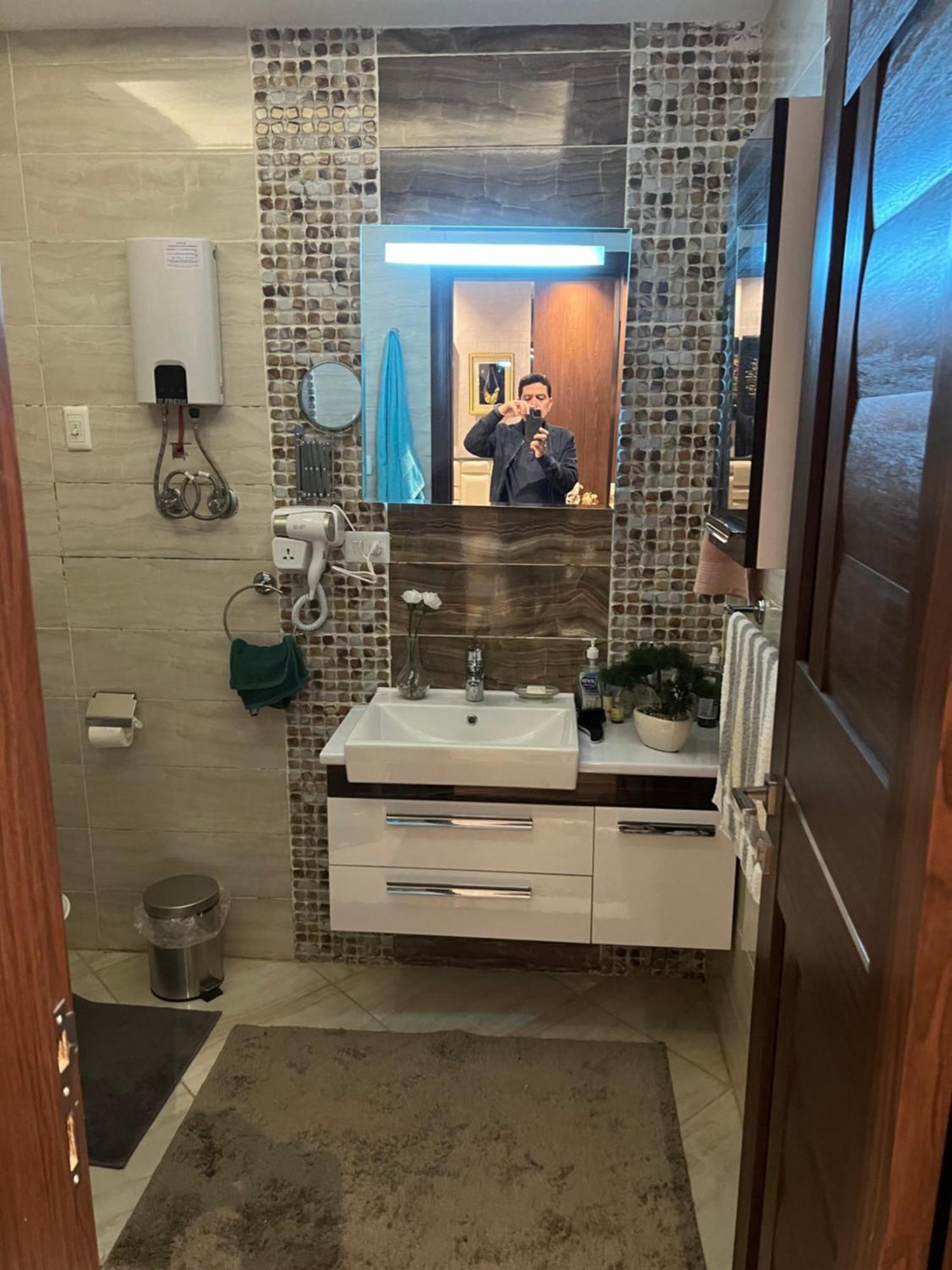 شقه مفروشه فاخره بالقاهره الجديده Apartment New Cairo Exterior foto